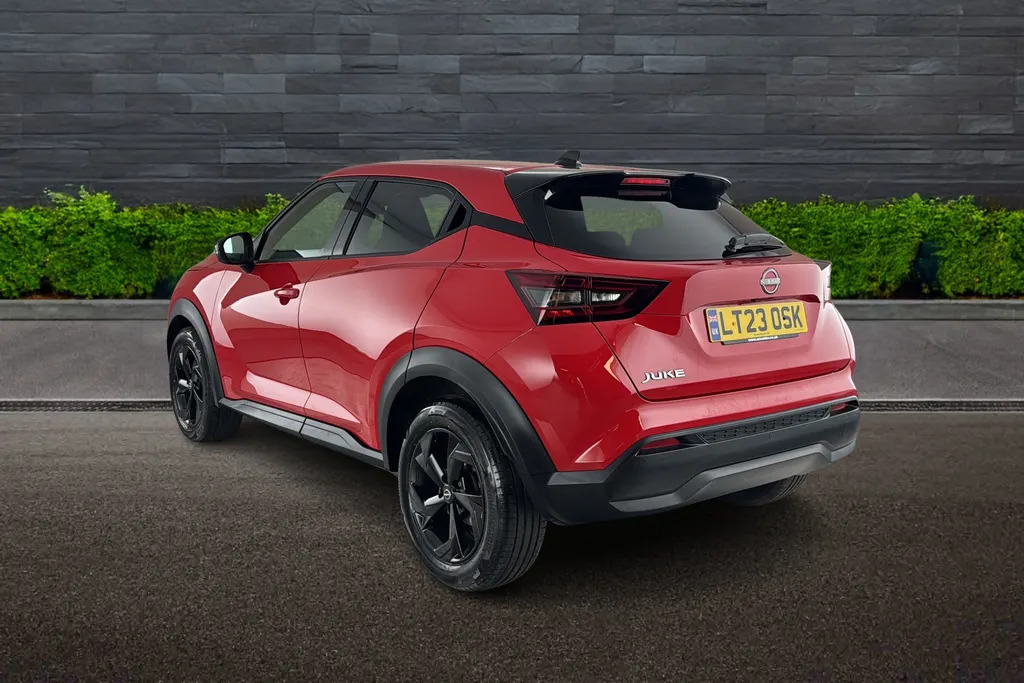 Nissan Juke Hatchback 1.0 Dig-t 114 N-conn LT23OSK Red #5