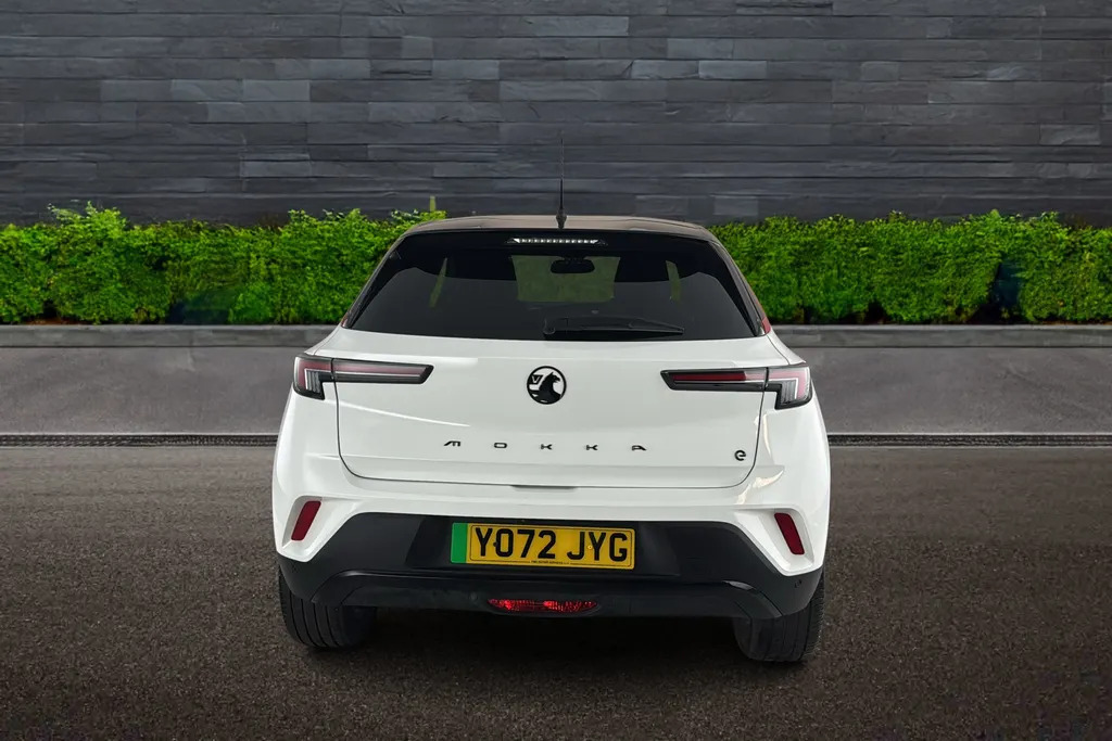 Vauxhall Mokka-e E Gs Line YO72JYG White #6