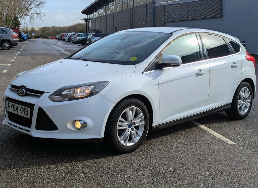 Ford Focus 1.6 Tdci Titanium Navigator Euro 5 Ss FY64KNB #4