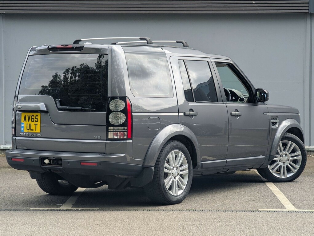 Land Rover Discovery 3.0 4 Sd V6 Se Tech 4Wd Euro 6 Ss AV65ULT  #3