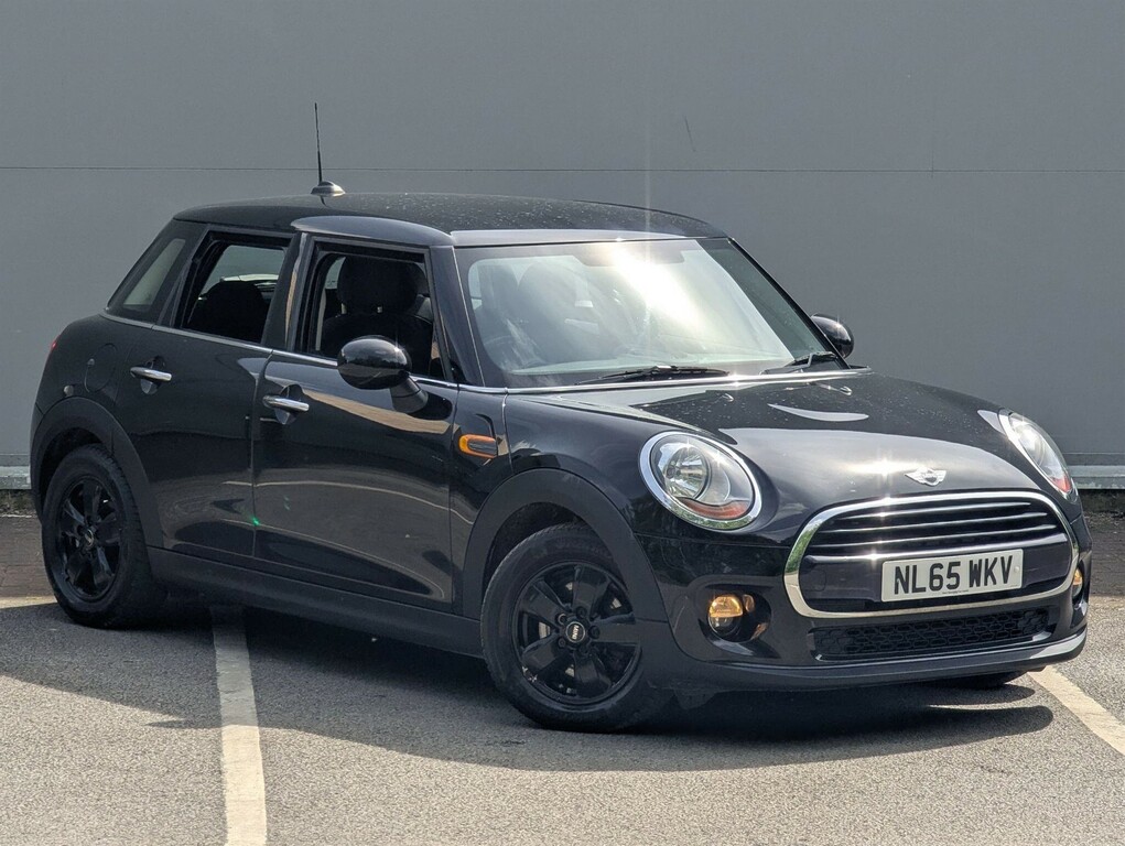 Mini Hatch 1.5 Cooper Euro 6 Ss