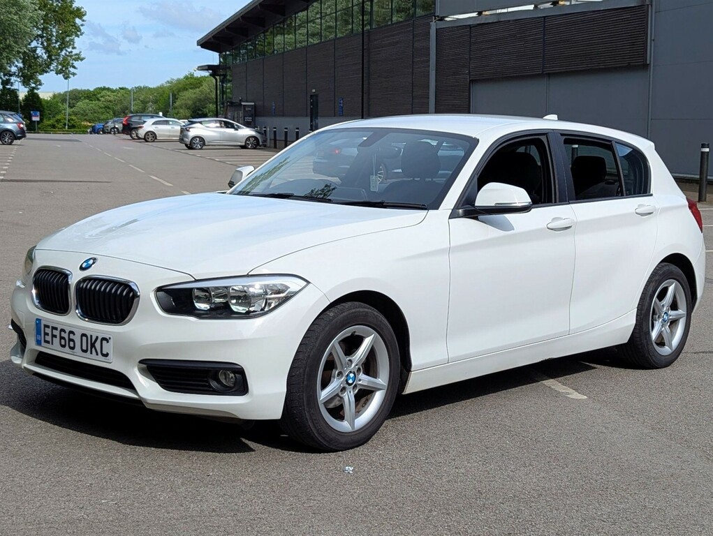 BMW 1 Series 1.5 116D Se Euro 6 Ss EF66OKC  #4