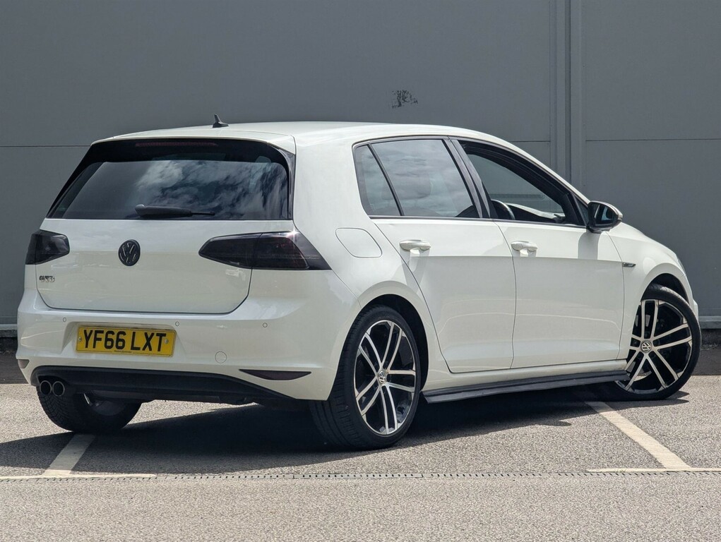 Volkswagen Golf 2.0 Tdi Bluemotion Tech Gtd Dsg Euro 6 Ss YF66LXT White #3