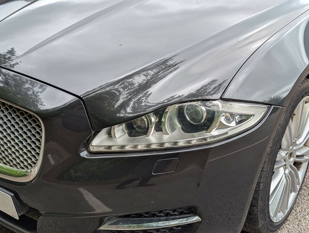 Jaguar XJ 3.0 D V6 Premium Luxury Swb 275 Bhp Gold #20