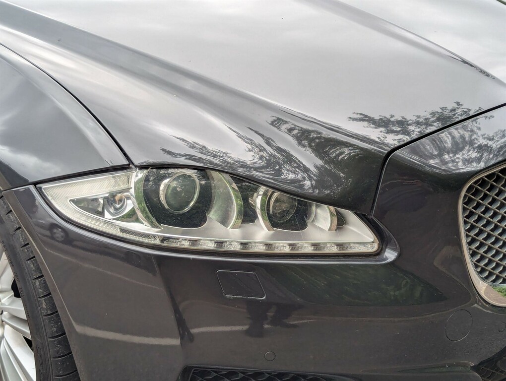 Jaguar XJ 3.0 D V6 Premium Luxury Swb 275 Bhp Gold #33