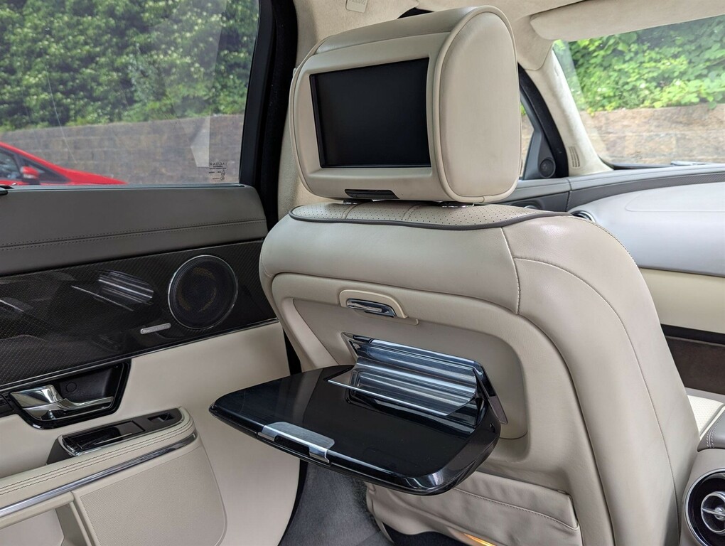 Jaguar XJ 3.0 D V6 Premium Luxury Swb 275 Bhp Gold #10