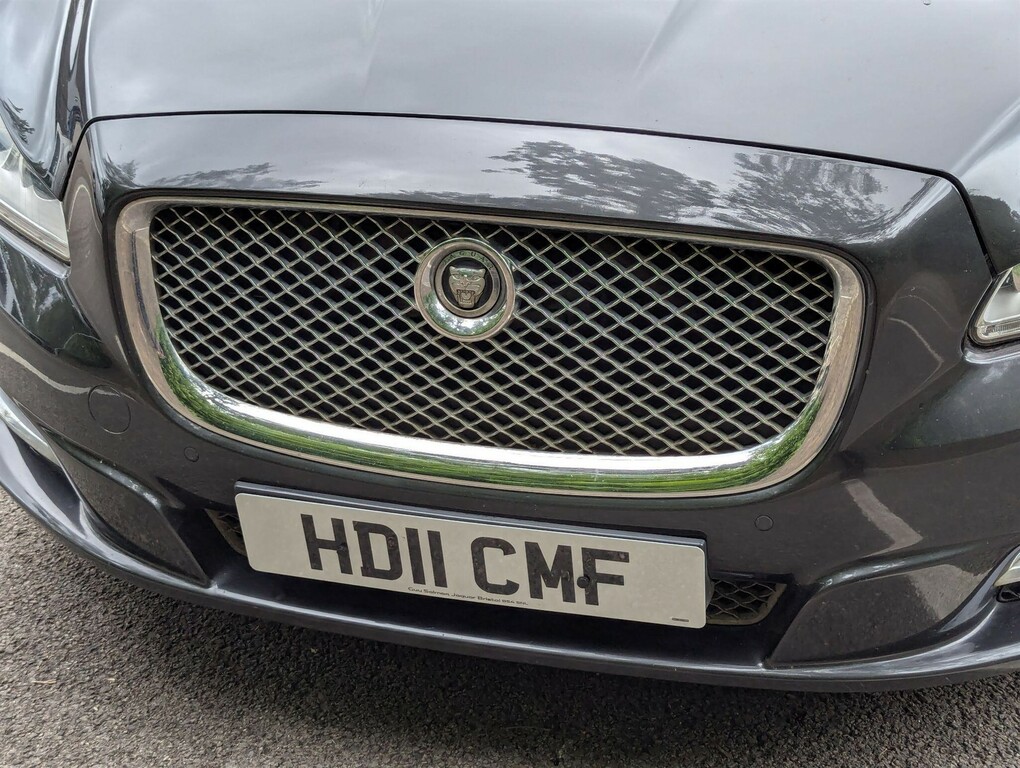 Jaguar XJ 3.0 D V6 Premium Luxury Swb 275 Bhp Gold #18