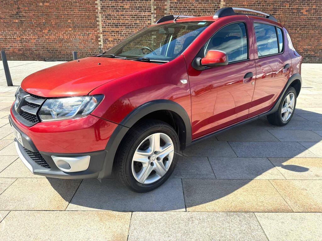 Dacia Sandero Stepway 0.9 Tce Laureate Euro 5 Red #3