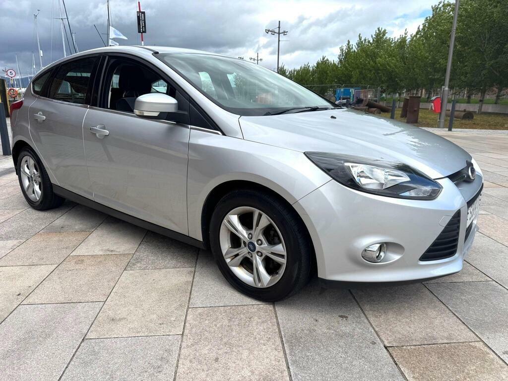 Ford Focus 1.6 Tdci Zetec Euro 5 S S Silver