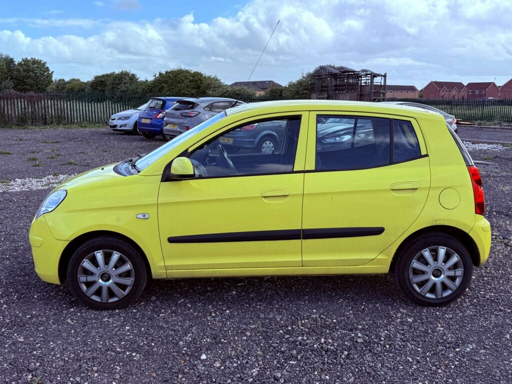 Kia Picanto 1.1 Strike Lez Free 2010 Yellow #5