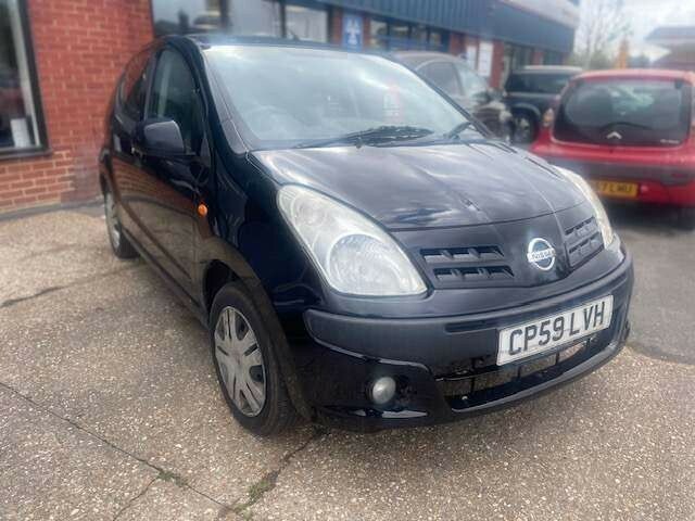 Nissan Pixo 1.0 N-tec Hatchback 122 Gkm Red #1