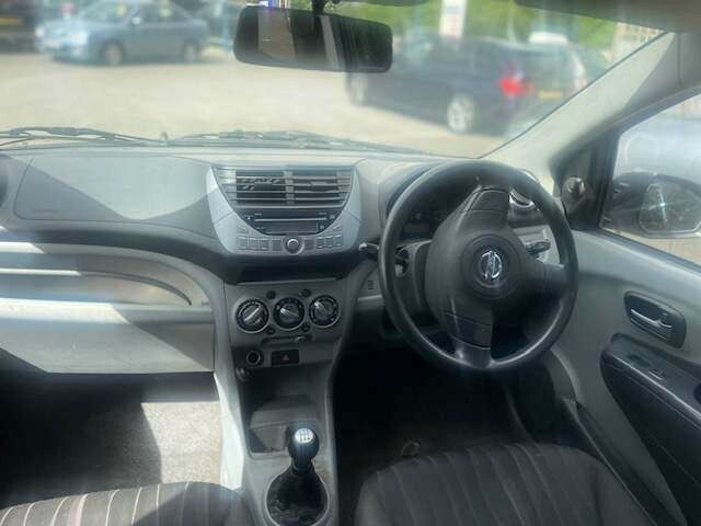 Nissan Pixo 1.0 N-tec Hatchback 122 Gkm Red #12