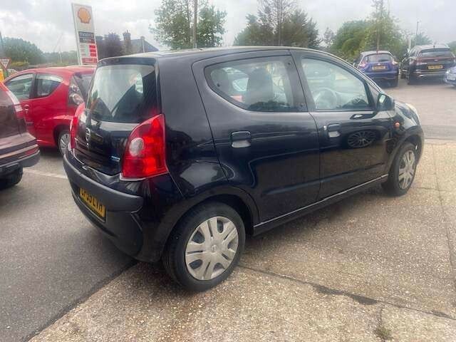 Nissan Pixo 1.0 N-tec Hatchback 122 Gkm Red #2