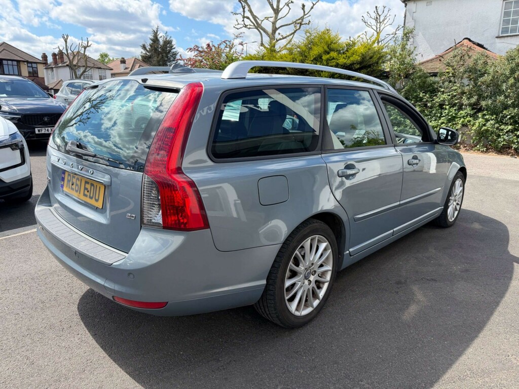 Volvo V50 2.0 Se Lux Edition 2011 Blue #3