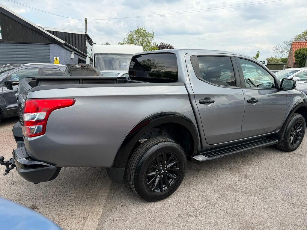 Mitsubishi L200 2.4 Di-d Dc Challenger Pickup Double Cab Diese DN69GDJ Grey #6