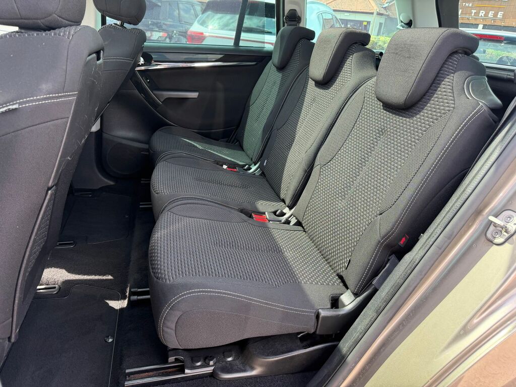 Citroen Grand C4 SpaceTourer E Hdi Red #14