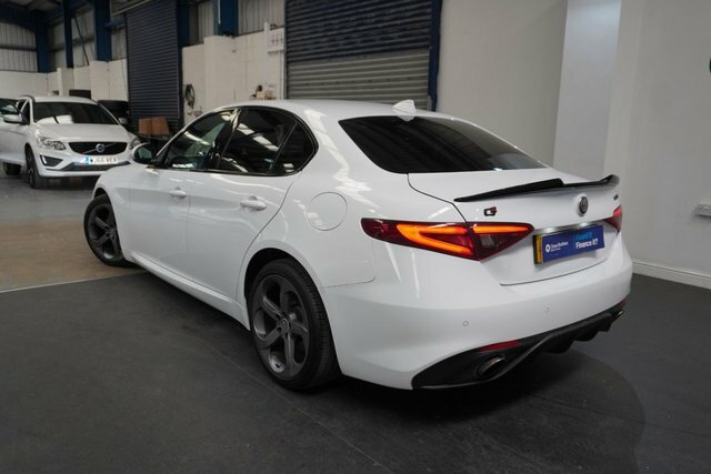 Alfa Romeo Giulia Td Speciale Saloon FL67YUG White #6