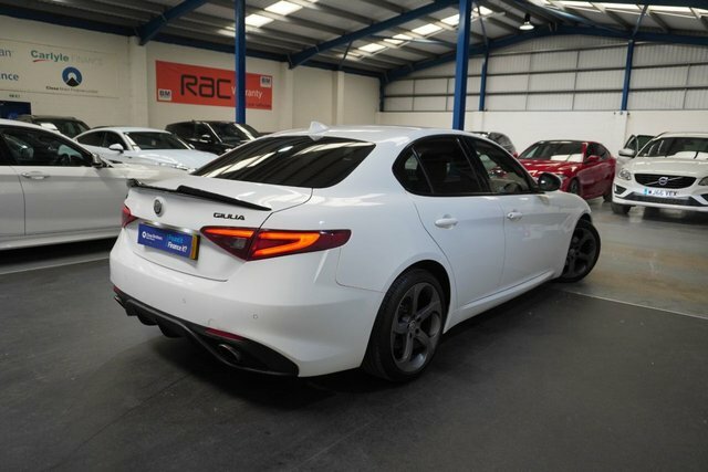 Alfa Romeo Giulia Td Speciale Saloon FL67YUG White #4