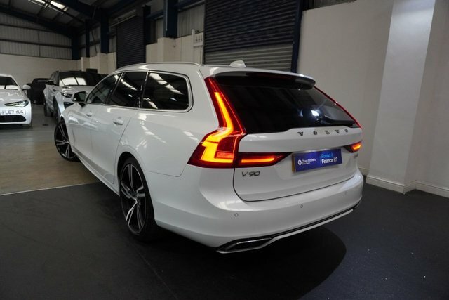 Volvo V90 D5 Powerpulse R-design Pro YO19VYD White #4