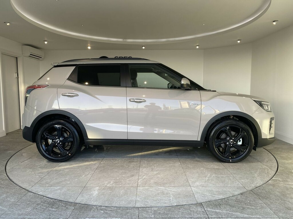 SsangYong Tivoli 1.5 K40 Grey #4