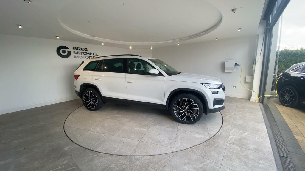 Skoda Kodiaq 2.0 Tdi Se Drive Dsg 7 Seat GL23DXF White #6