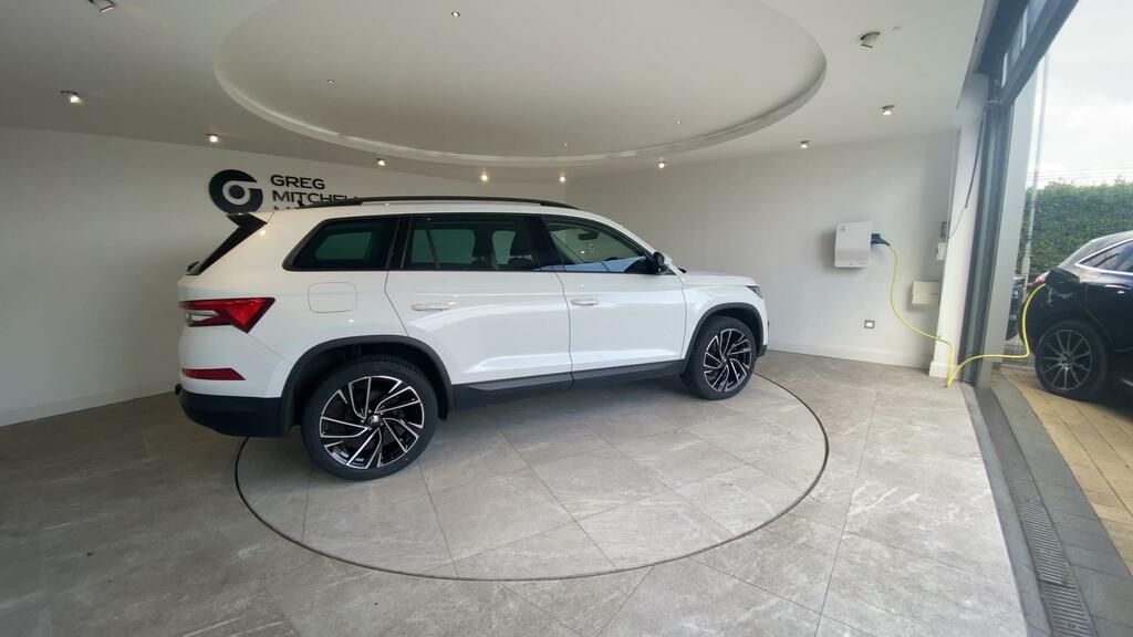Skoda Kodiaq 2.0 Tdi Se Drive Dsg 7 Seat GL23DXF White #5