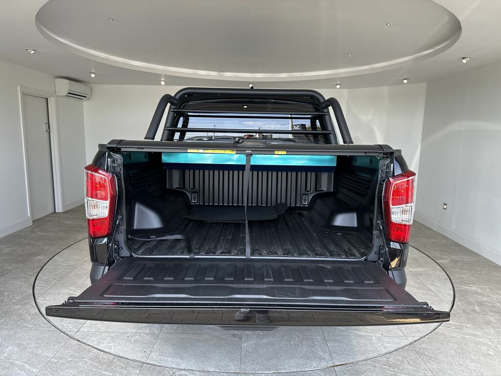 SsangYong Musso 2.2 Double Cab Pick Up Saracen Black #6