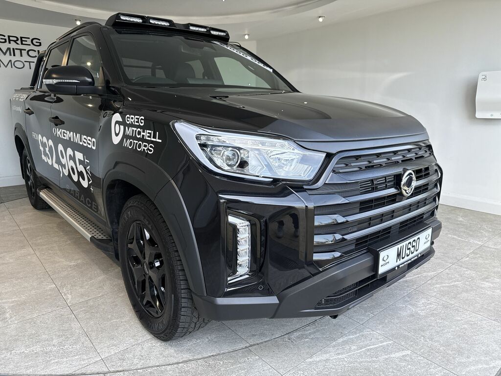 SsangYong Musso 2.2 Double Cab Pick Up Saracen Black #3