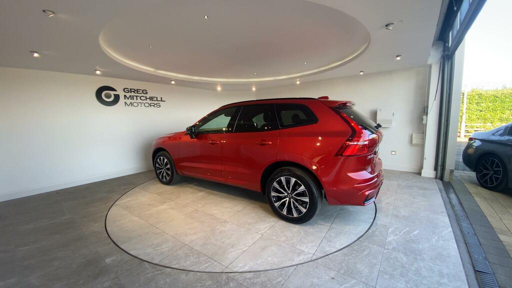 Volvo XC60 2.0 B4d Plus Dark Awd Geartronic OV23TMZ Red #5