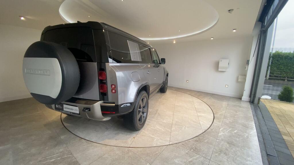 Land Rover Defender 110 3.0 D300 X-dynamic Hse 110 SE73OSO Grey #4