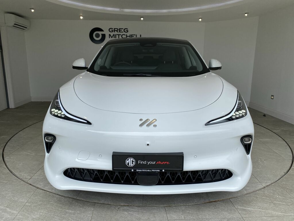 MG IM6 553Kw Launch Edition 100Kwh Awd White #2