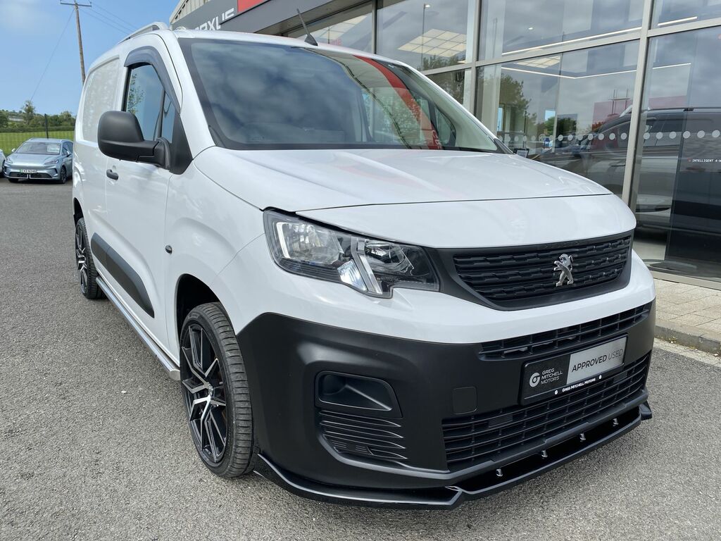 Peugeot Partner Standard 1000 1.5 Bluehdi 100 Professional Premium FP23VDC White #3
