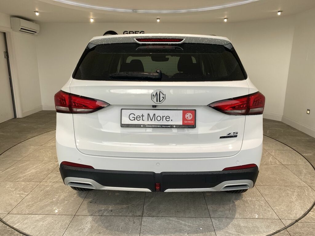MG ZS 1.5 Hybrid Trophy White #6