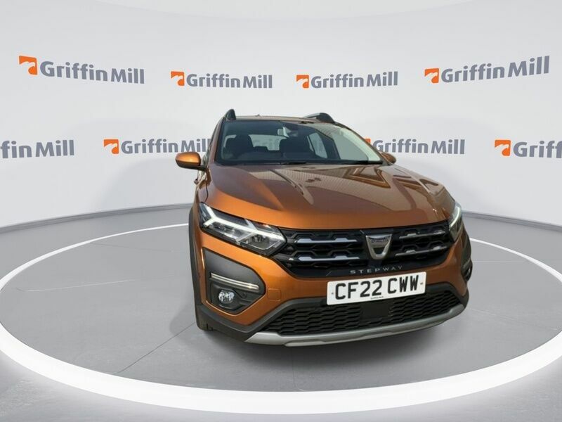 Dacia Sandero 1.0 Tce Prestige Hatchback Euro CF22CWW Orange #2