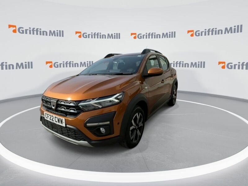 Dacia Sandero 1.0 Tce Prestige Hatchback Euro CF22CWW Orange #3