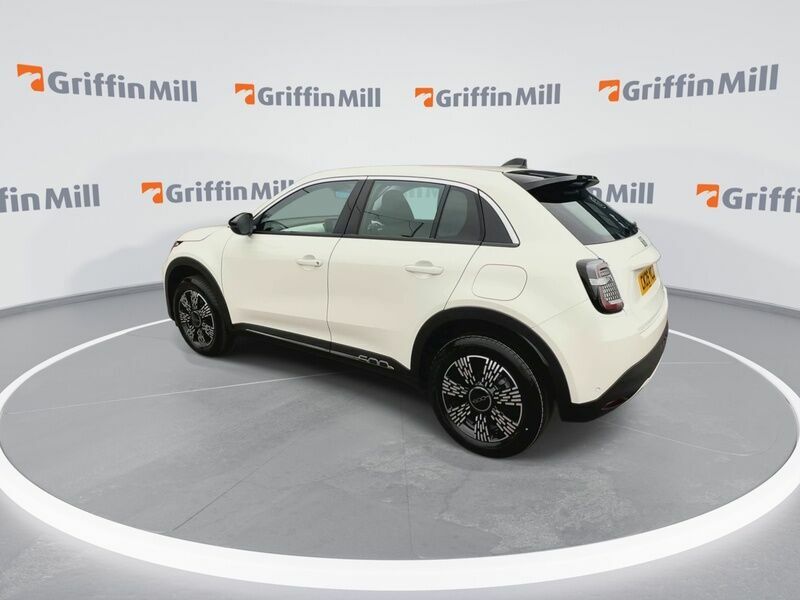 Fiat 600 1.2 Mhev Suv Hybrid E-dct Euro 6 Ss White #5