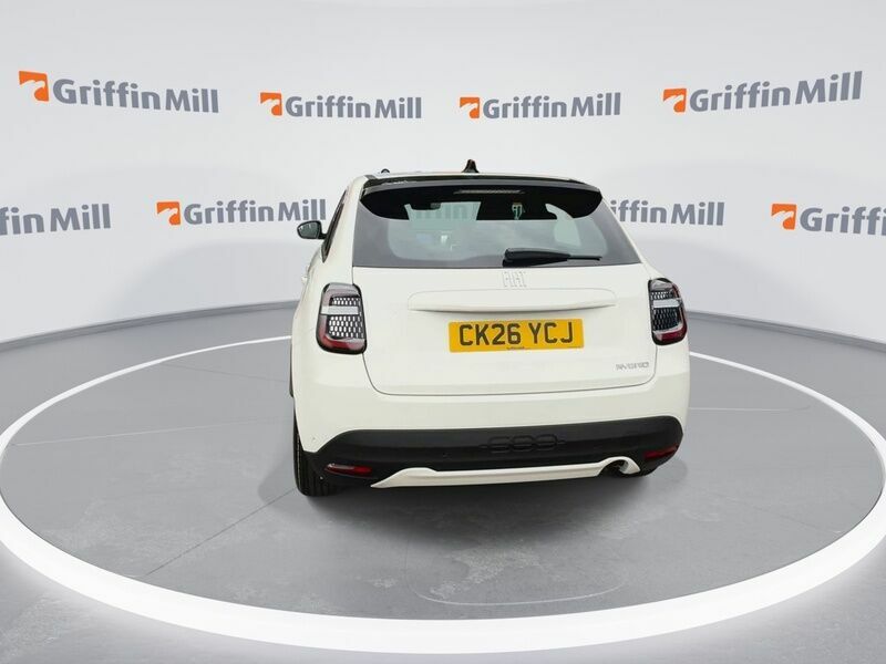 Fiat 600 1.2 Mhev Suv Hybrid E-dct Euro 6 Ss White #6