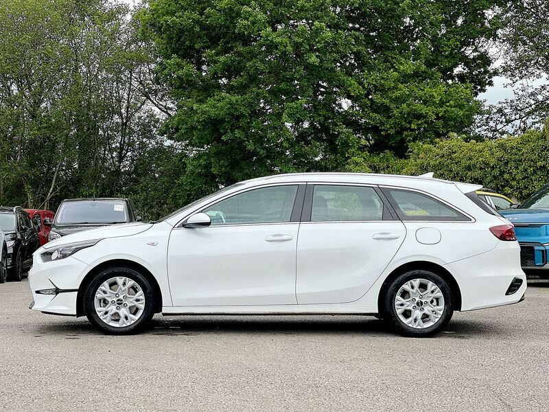 Kia Ceed 1.5 T-gdi 2 Sportswagon Euro 6 CF25EUM White #6