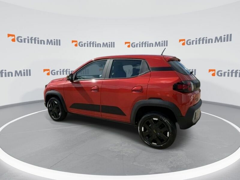 Dacia Spring 65 26.8Kwh Extreme Hatchback 65 CN25YEL Red #6