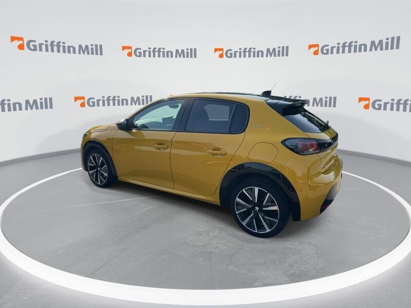 Peugeot 208 1.2 Puretech Gt Hatchback Euro 6 CF22RGO Yellow #4