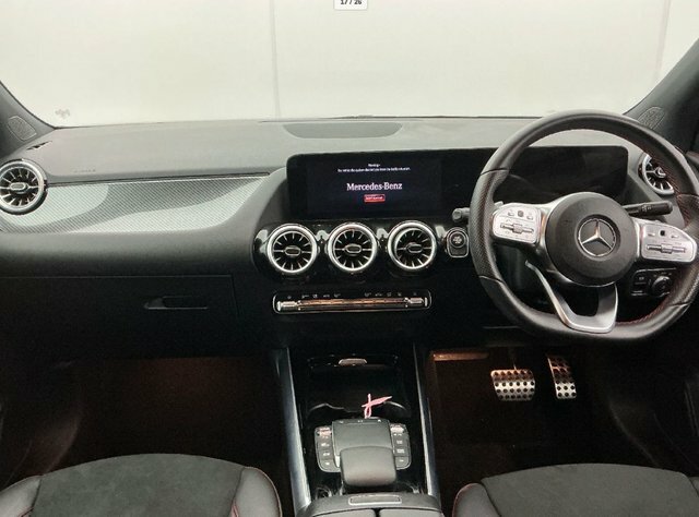 Mercedes-Benz GLA Class 2022 1.3 Gla250e 15.6Kwh Amg Line Night Edition P Red #4
