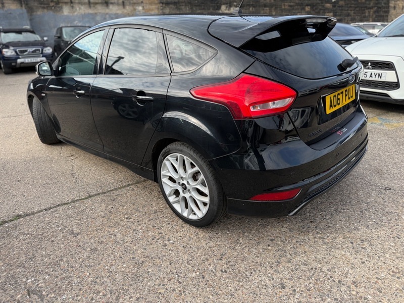 Ford Focus St-line AO67PUJ Black #6
