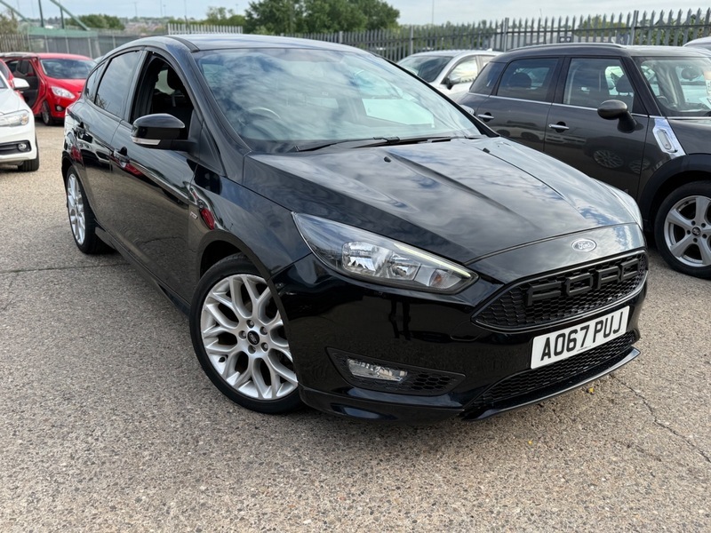 Ford Focus St-line Black