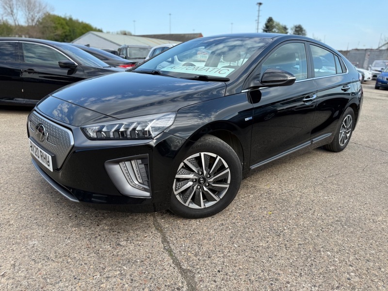 Hyundai Ioniq Premium Black #2