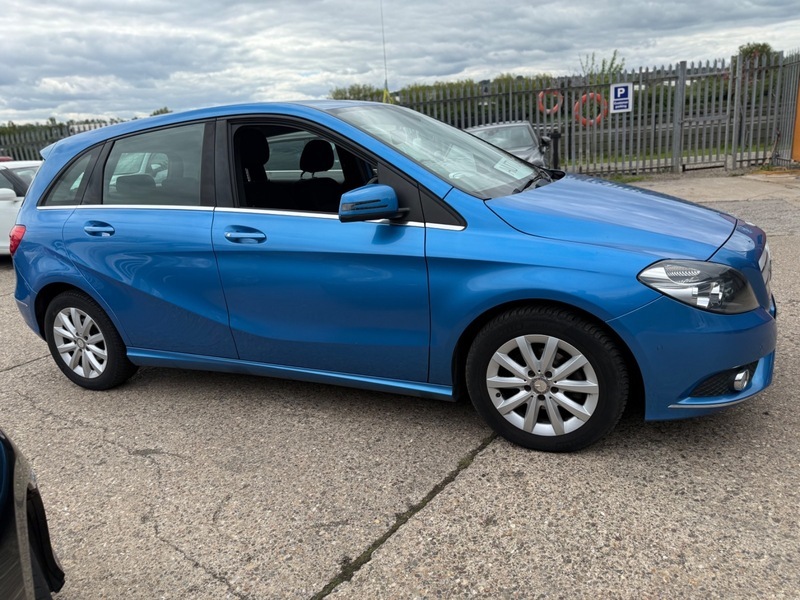 Mercedes-Benz B Class B180 Cdi Blueefficiency Se Blue #6