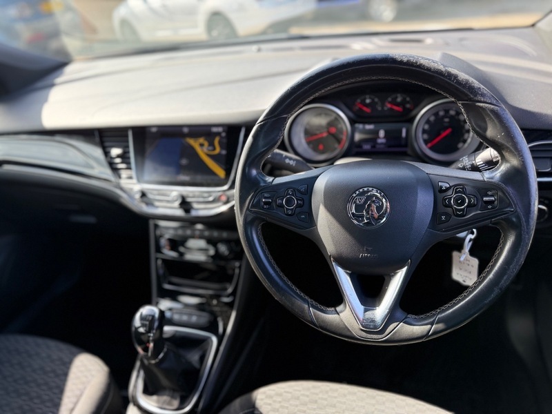 Vauxhall Astra Sri Vx-line Nav SE17HYG White #6