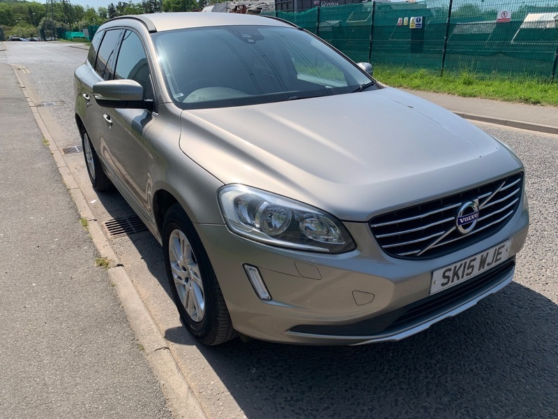Volvo XC60 D4 Se Awd Gold