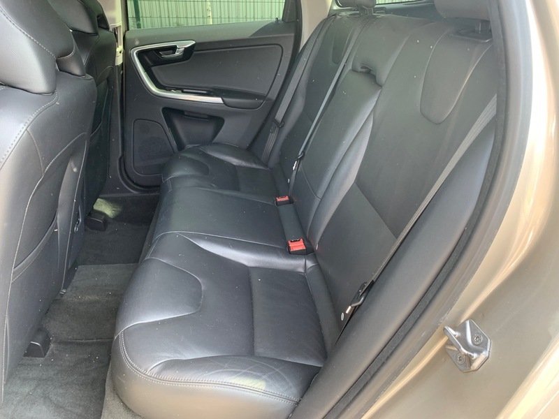 Volvo XC60 D4 Se Awd SK15WJE Gold #5