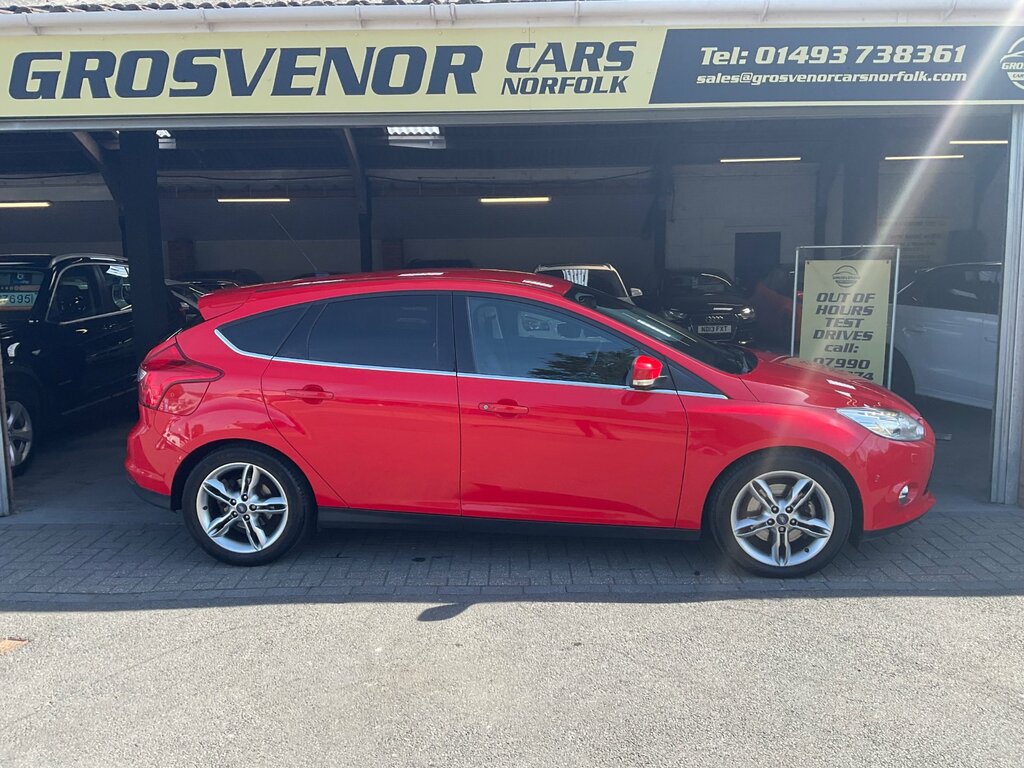 Ford Focus 1.6T Ecoboost Titanium X Hatchback Manu Red