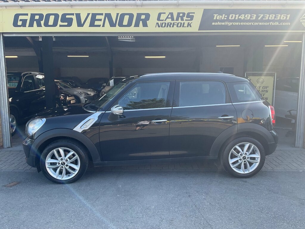 Mini Countryman 1.6 Cooper Suv Euro 6 Ss 122 Black #4